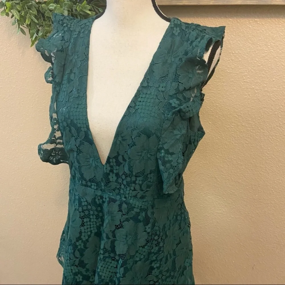 NWOT Lulus Molinetto Forest Green Lace Ruffled Tiered Sleeveless Maxi Dr…_2